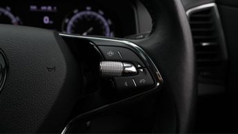 Skoda Karoq SE TECHNOLOGY TSI DSG