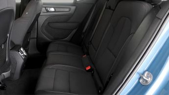 Volvo XC40 RECHARGE PLUS