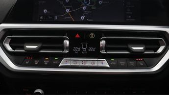 BMW 3 Series 330E SE PRO