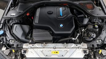 BMW 3 Series 330E SE PRO