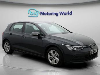 Volkswagen Golf LIFE TSI