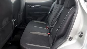 Nissan Qashqai DIG-T ACENTA PREMIUM DCT