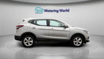 Nissan Qashqai DIG-T ACENTA PREMIUM DCT
