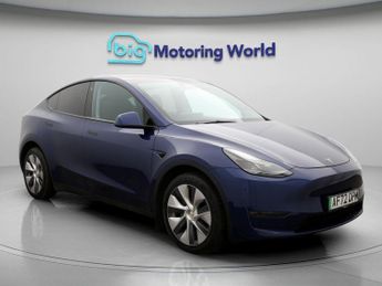 Tesla Model Y LONG RANGE AWD