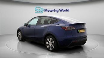 Tesla Model Y LONG RANGE AWD