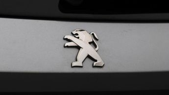 Peugeot 208 PURETECH ALLURE PREMIUM PLUS S/S