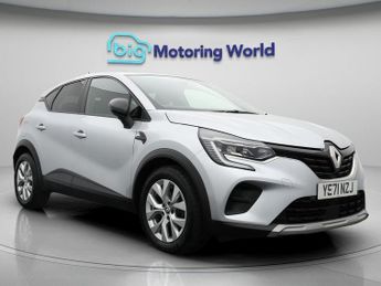 Renault Captur ICONIC TCE