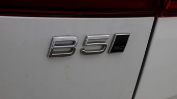 Volvo XC60 B5 ULTIMATE AWD