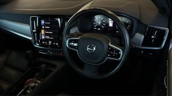 Volvo V90 B4 MOMENTUM