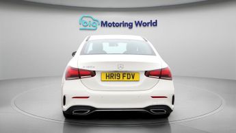 Mercedes-Benz A Class A 180 D AMG LINE EXECUTIVE