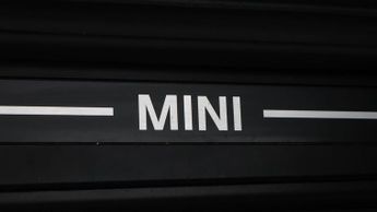 MINI Electric Cooper SE EXCLUSIVE