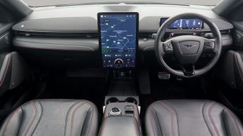 Ford Mustang Mach-E BASE