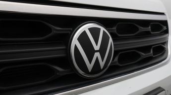 Volkswagen T-Roc LIFE TSI DSG