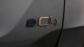 Citroen e-C4 SHINE PLUS
