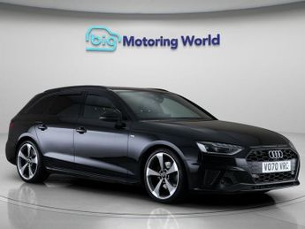 Audi A4 AVANT TFSI S LINE BLACK EDITION