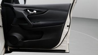 Nissan Qashqai DIG-T N-CONNECTA DCT