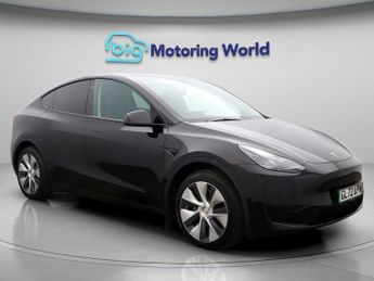 Tesla Model Y BASE