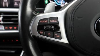 BMW 3 Series 330E M SPORT