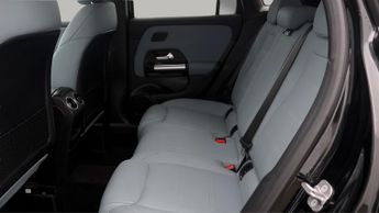 Mercedes-Benz GLA GLA 200 AMG LINE PREMIUM