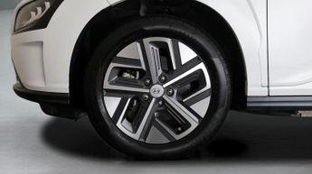 Hyundai KONA PREMIUM