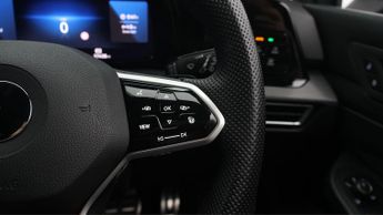 Volkswagen Golf GTI TSI DSG