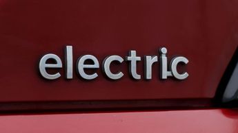 Hyundai KONA PREMIUM