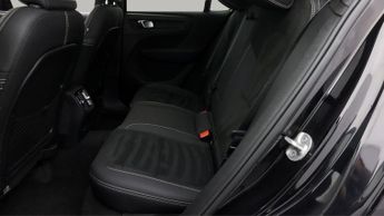 Volvo C40 RECHARGE TWIN ULTIMATE AWD