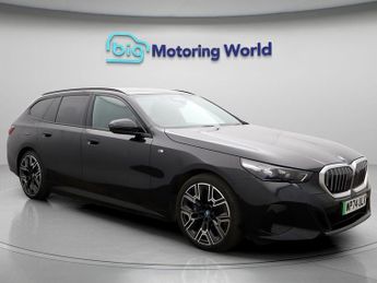 BMW i5 EDRIVE40 M SPORT