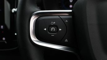 Volvo XC40 RECHARGE PLUS TWIN AWD