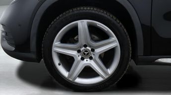 Mercedes-Benz GLA GLA 180 AMG LINE EDITION