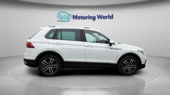 Volkswagen Tiguan ELEGANCE TSI DSG