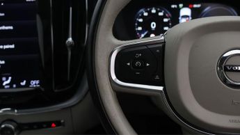 Volvo XC60 RECHARGE T6 INSCRIPTION EXPRESSION AWD