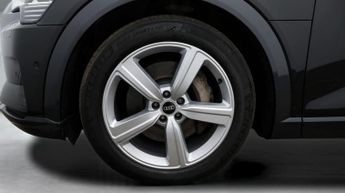 Audi e-tron QUATTRO TECHNIK