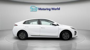 Hyundai IONIQ PREMIUM