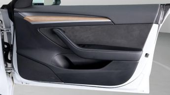 Tesla Model 3 MODEL 3