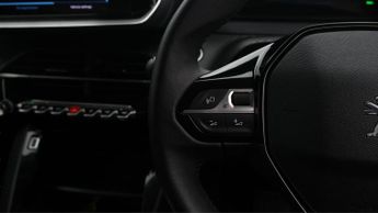 Peugeot E-2008 ACTIVE PREMIUM PLUS