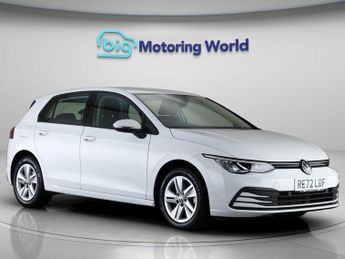 Volkswagen Golf LIFE TSI