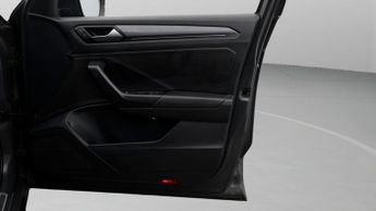 Volkswagen T-Roc R-LINE TSI EVO DSG