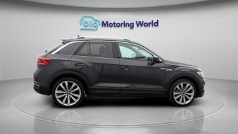 Volkswagen T-Roc R-LINE TSI EVO DSG