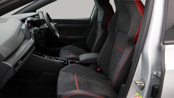 Volkswagen Golf GTI CLUBSPORT TSI DSG