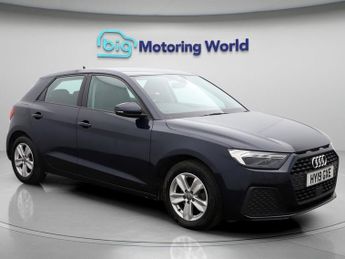Audi A1 SPORTBACK TFSI SE