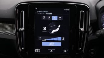 Volvo XC40 RECHARGE T5 R-DESIGN