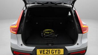 Volvo XC40 RECHARGE T5 R-DESIGN