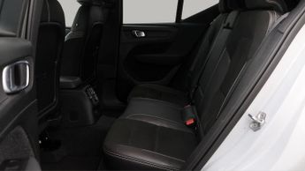 Volvo XC40 RECHARGE T5 R-DESIGN