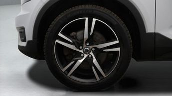 Volvo XC40 RECHARGE T5 R-DESIGN