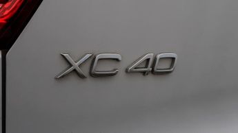 Volvo XC40 RECHARGE T5 R-DESIGN