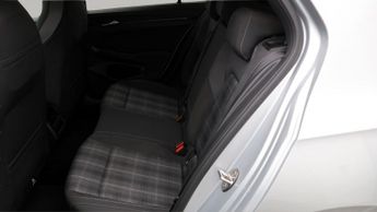 Volkswagen Golf GTD TDI DSG
