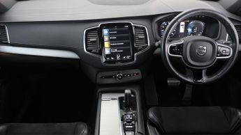 Volvo XC90 RECHARGE T8 R-DESIGN AWD