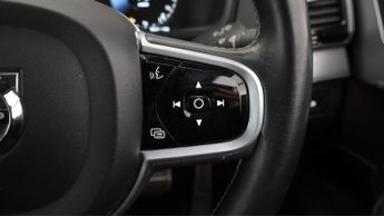 Volvo XC90 RECHARGE T8 R-DESIGN AWD