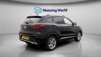 MG MG ZS EXCLUSIVE T-GDI